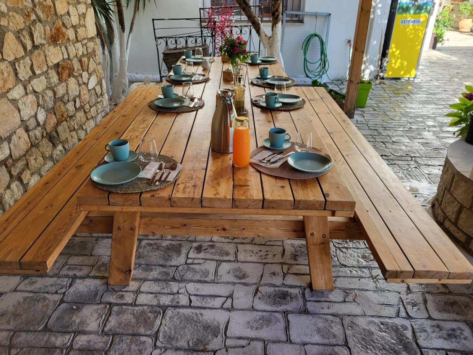 Elpis Guest House Himare Bagian luar foto