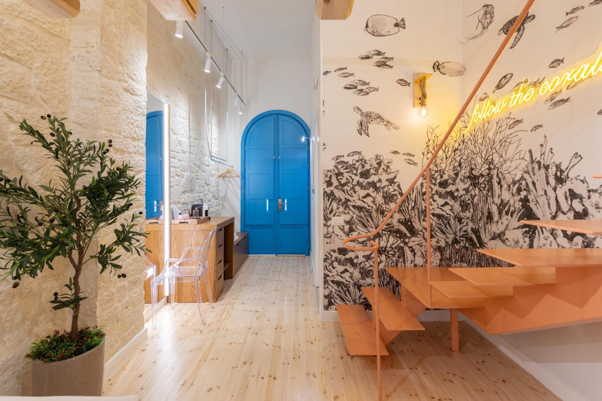 Elpis Guest House Himare Bagian luar foto
